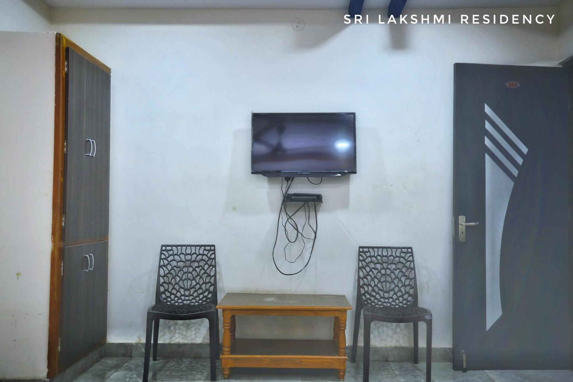 Sri Lakshmi Residency 호텔 티루파티 외부 사진