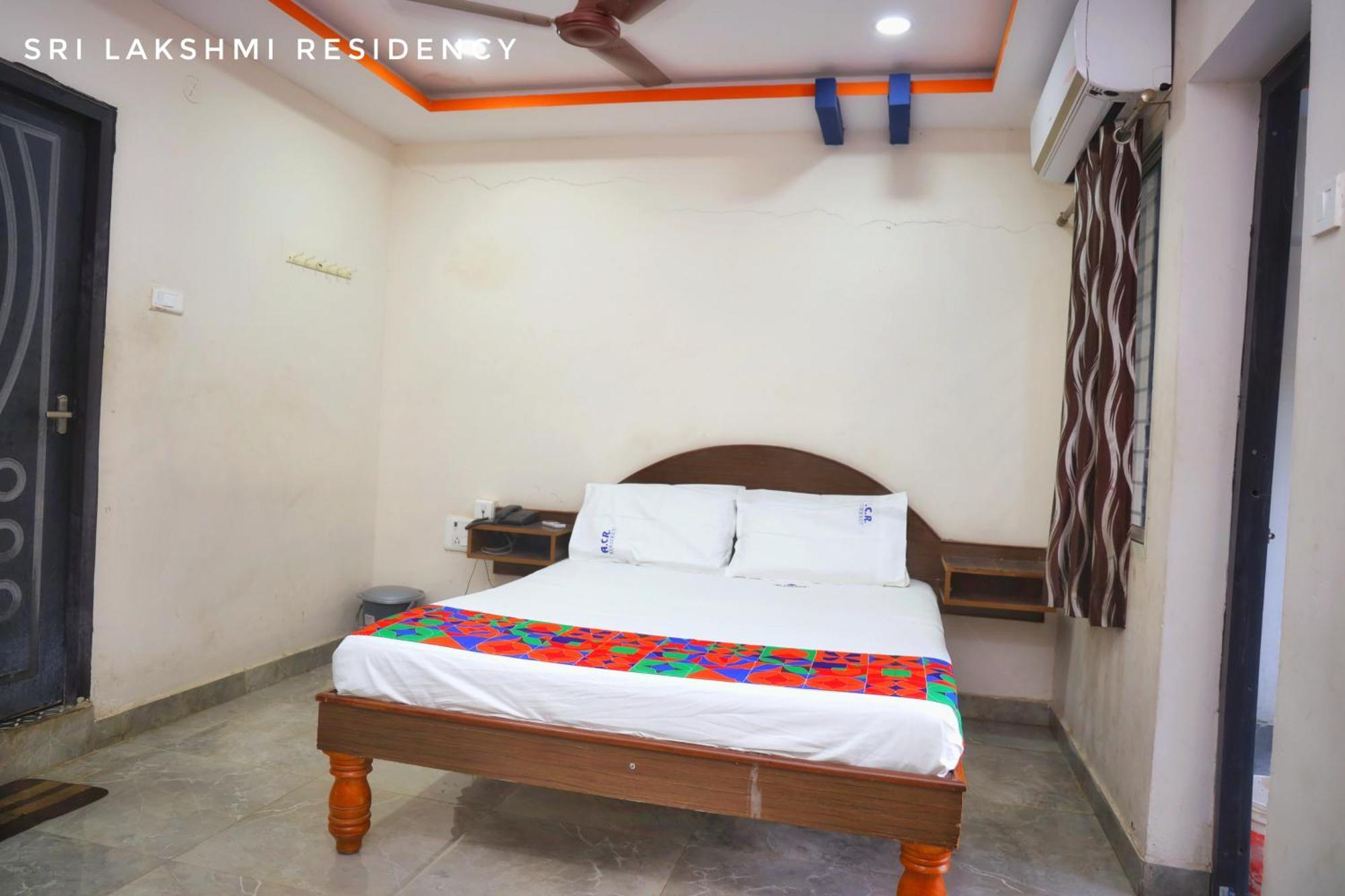 Sri Lakshmi Residency 호텔 티루파티 외부 사진